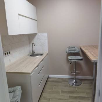 Продается Нежилое помещение, 107 м²