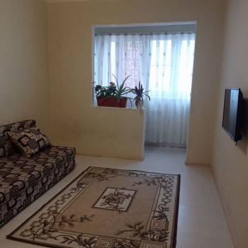 Продается 1-комнатная квартира, 37 м²