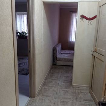 Продается 1-комнатная квартира, 37 м²