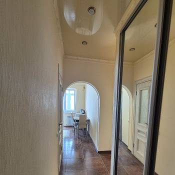 Продается 1-комнатная квартира, 36 м²