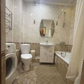 Продается 1-комнатная квартира, 44 м²