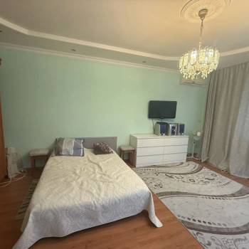 Продается 1-комнатная квартира, 44 м²