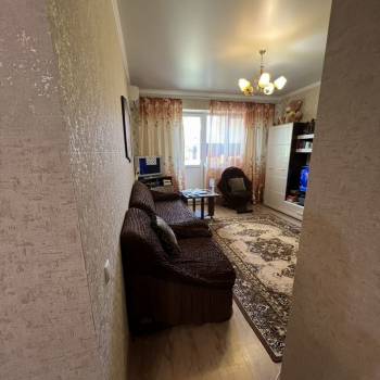 Продается 1-комнатная квартира, 47 м²