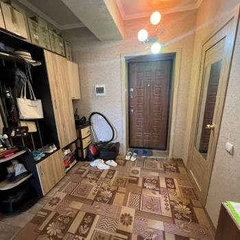 Продается 1-комнатная квартира, 47 м²