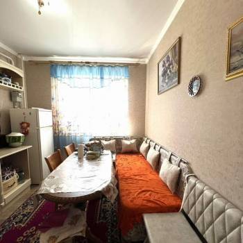 Продается 1-комнатная квартира, 47 м²