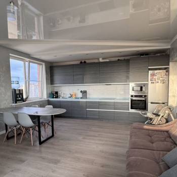 Продается 3-х комнатная квартира, 67,7 м²
