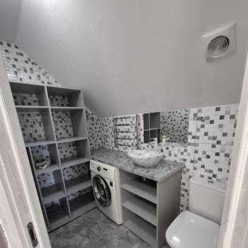 Сдается 1-комнатная квартира, 50 м²