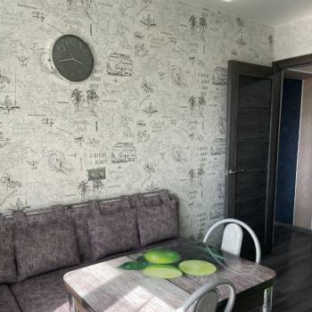 Продается 1-комнатная квартира, 38 м²