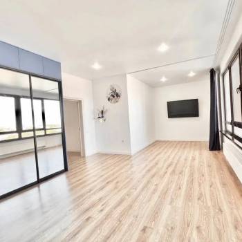 Продается 3-х комнатная квартира, 91 м²