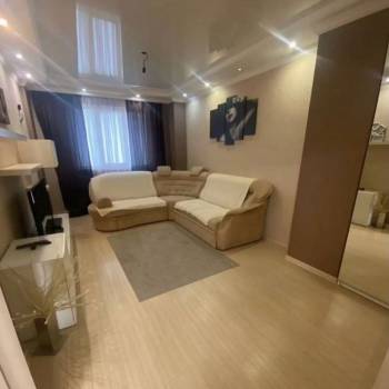 Сдается 2-х комнатная квартира, 65,6 м²