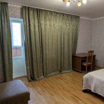 Сдается Многокомнатная квартира, 90 м²