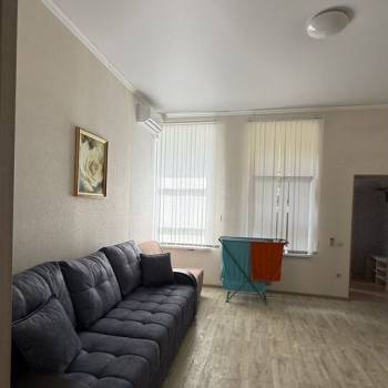 Сдается 2-х комнатная квартира, 65 м²