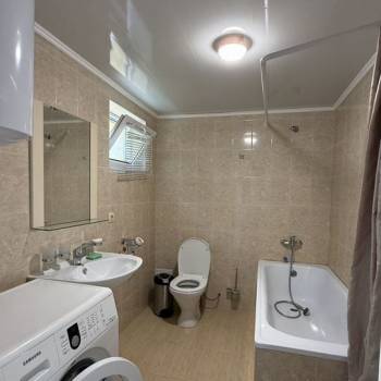 Сдается 2-х комнатная квартира, 65 м²
