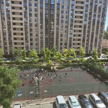 Сдается 1-комнатная квартира, 50 м²