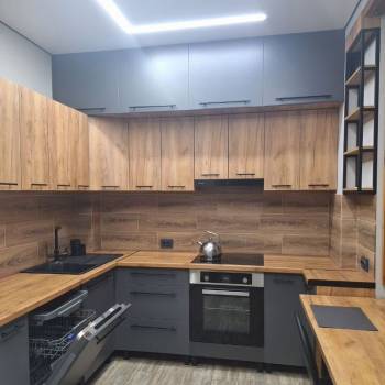 Сдается 1-комнатная квартира, 57 м²