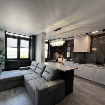 Продается 1-комнатная квартира, 43,1 м²