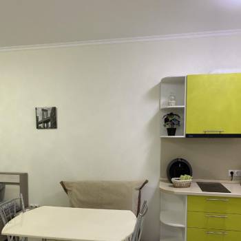 Продается 1-комнатная квартира, 30 м²