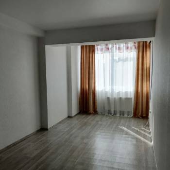 Продается 1-комнатная квартира, 48,3 м²