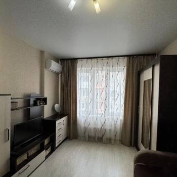 Продается 1-комнатная квартира, 38,3 м²