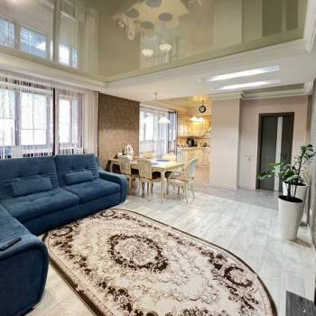 Продается Многокомнатная квартира, 114,9 м²