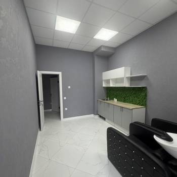 Сдается Нежилое помещение, 61 м²
