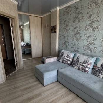 Продается 1-комнатная квартира, 30,6 м²