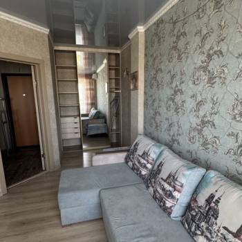 Продается 1-комнатная квартира, 30,6 м²