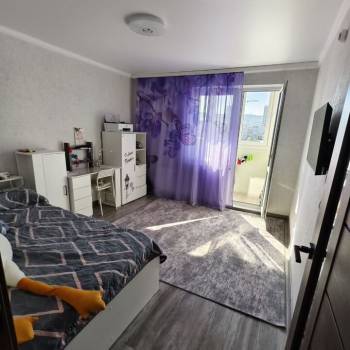 Продается 3-х комнатная квартира, 80,9 м²
