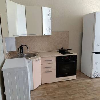 Сдается 2-х комнатная квартира, 42 м²