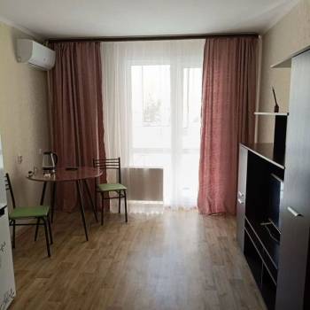 Сдается 2-х комнатная квартира, 42 м²