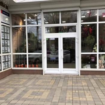 Продается Нежилое помещение, 165 м²