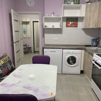 Сдается 1-комнатная квартира, 45 м²