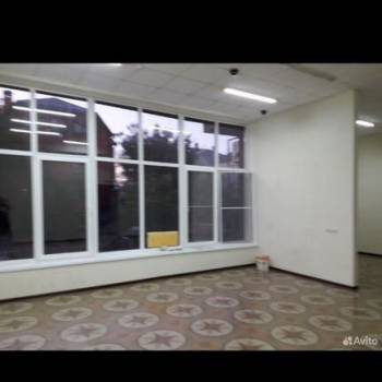 Продается Нежилое помещение, 110 м²