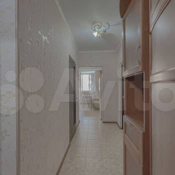 Продается 1-комнатная квартира, 53,8 м²