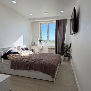 Продается 1-комнатная квартира, 36 м²