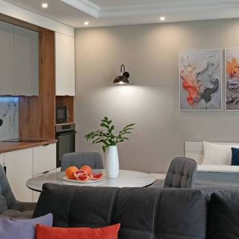 Продается 1-комнатная квартира, 40 м²