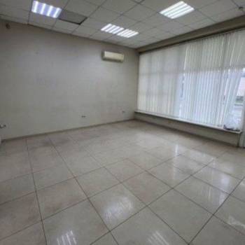 Продается Нежилое помещение, 93 м²