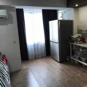 Продается 1-комнатная квартира, 41 м²