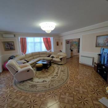 Продается Дом, 260 м²