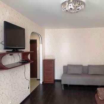 Сдается 1-комнатная квартира, 38 м²