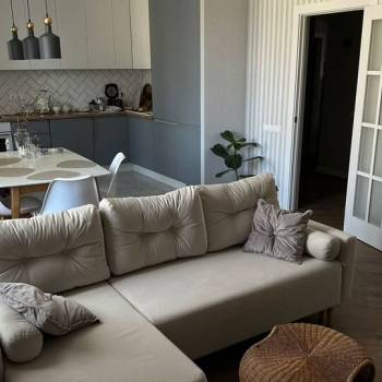 Продается 2-х комнатная квартира, 80 м²
