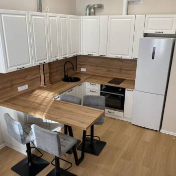Продается 1-комнатная квартира, 35,9 м²