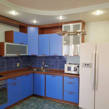 Продается 1-комнатная квартира, 60,1 м²