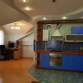 Продается 1-комнатная квартира, 60,1 м²