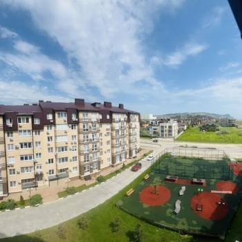 Сдается 1-комнатная квартира, 50 м²