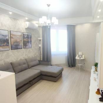 Продается 1-комнатная квартира, 40 м²