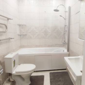 Продается 1-комнатная квартира, 40 м²