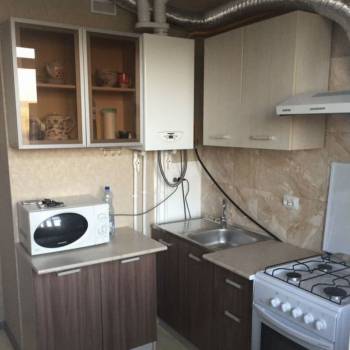Сдается 1-комнатная квартира, 35 м²