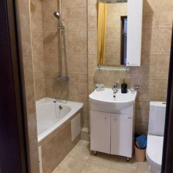 Сдается 2-х комнатная квартира, 70 м²