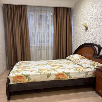 Сдается 2-х комнатная квартира, 70 м²